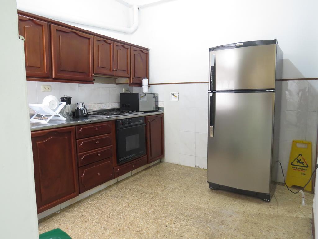 Hostal Casa Pradoメデジン エクステリア 写真