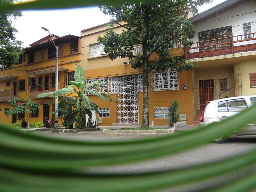 Hostal Casa Pradoメデジン エクステリア 写真